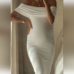 Classic One-Shoulder White Bodycon Dress